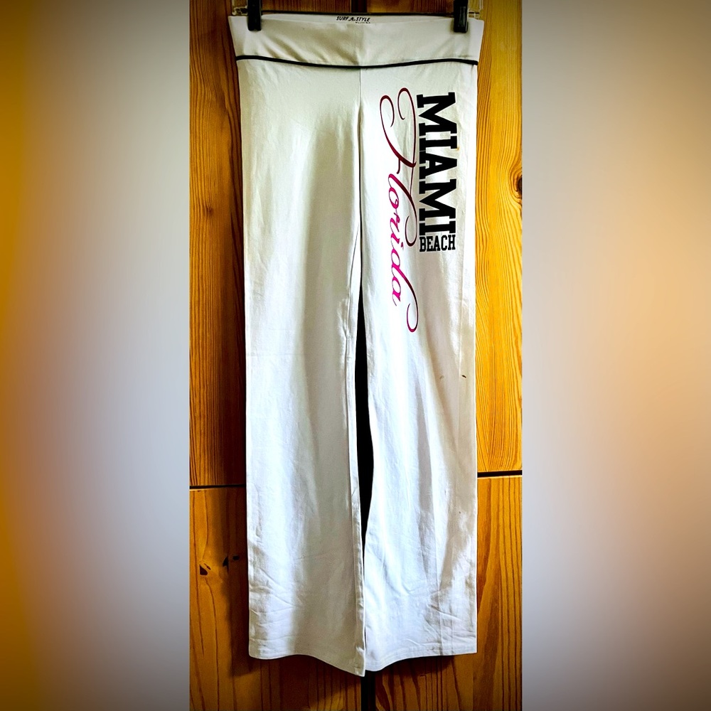SOLD!!!!!! On another site ..Surf Style / Miami Beach Pants / Size XS / NWOT
